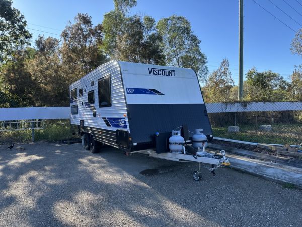 2023 Viscount V2 Family 2 Bunks Caravan image