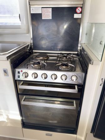 2018 Coromal ELEMENT Caravan image