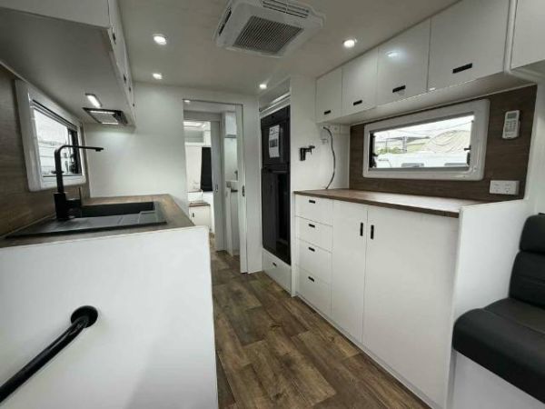 2021 Network RV Terrain Tuff Off Road Caravan CENTRE ENSUITE image
