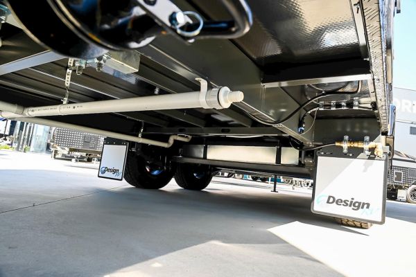 2025 Design RV Getaway V7.7 Caravan image