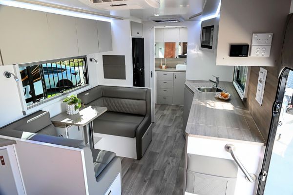 2025 Design RV Getaway V7.7 Caravan image