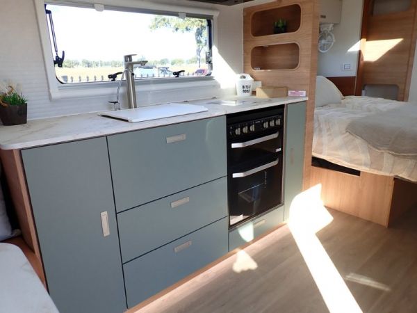 2025 Jayco Silverline Caravan 21.65-3.OB.SL-MY25 image