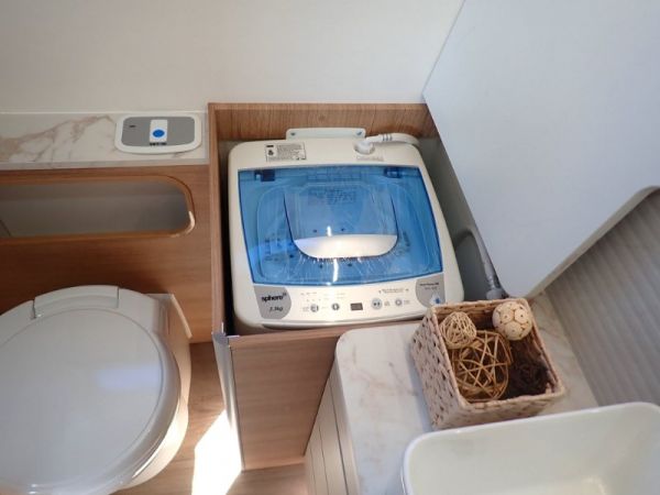 2025 Jayco Silverline Caravan 21.65-3.OB.SL-MY25 image