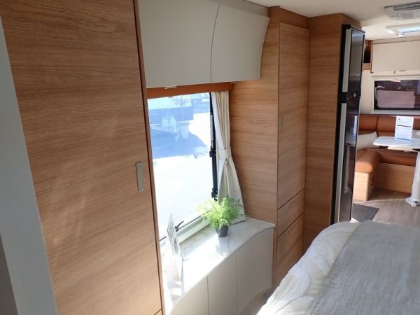 2025 Jayco Silverline Caravan 21.65-3.OB.SL-MY25 image