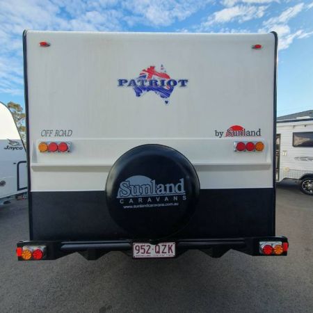 2015 Sunland Patriot Caravan SE image