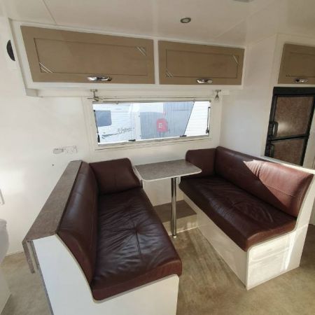 2015 Sunland Patriot Caravan SE image