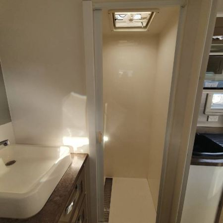 2015 Sunland Patriot Caravan SE image