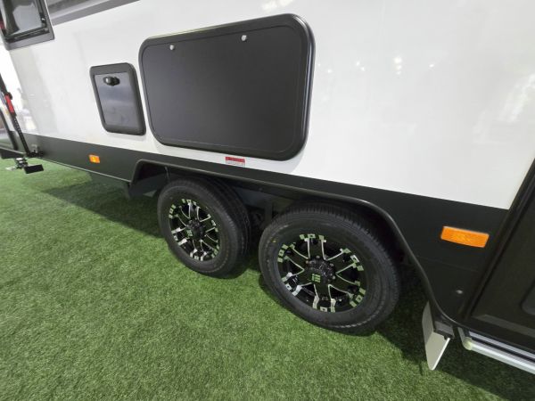 2025 Crusader Lifechanger Other EXPERIENCE image