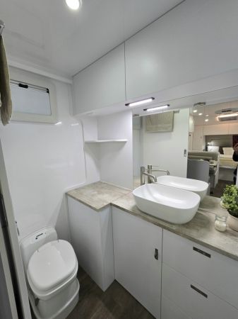 2025 Crusader Lifechanger Other EXPERIENCE image