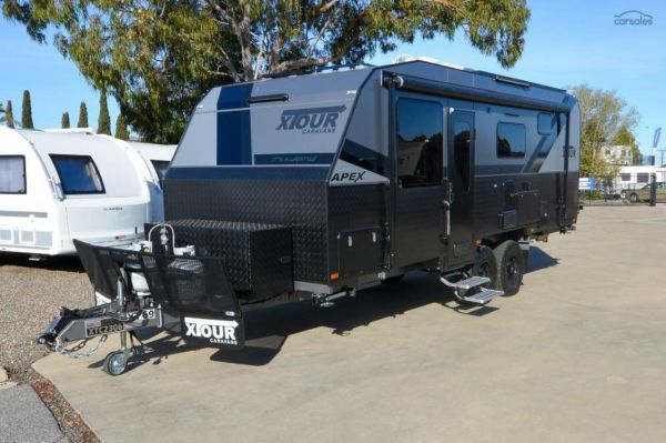 2025 XTour Apex image