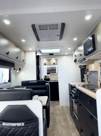 2023 Masterpiece Optimum Extreme Offroad Caravan image