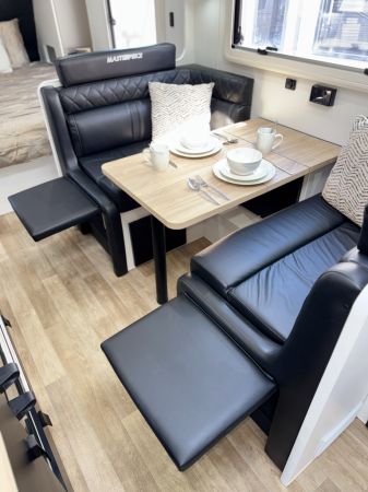 2023 Masterpiece Optimum Extreme Offroad Caravan image