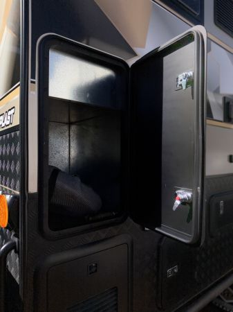 2023 Masterpiece Optimum Extreme Offroad Caravan image