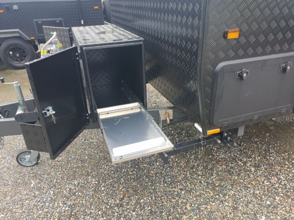 2025 Design RV Crx Semi Offroad Off Road Caravan V1.1 - 18'8 image