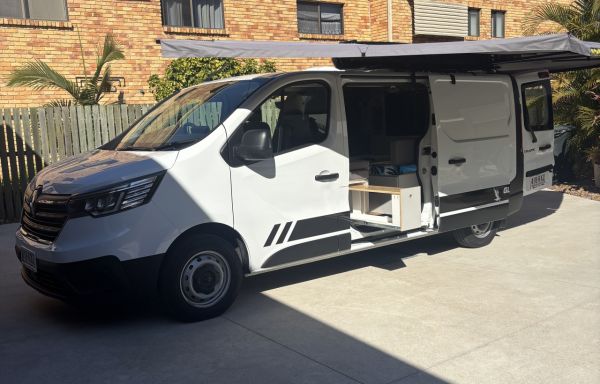 2024 Renault Trafic, Gleehawk Free Camp Campervan image