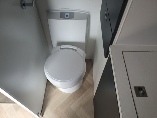 2025 Design RV Crx Semi Offroad Off Road Caravan V5-2  20'6 image