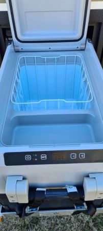 2017 Complete Campsite Exodus 16 Hybrid Caravan image