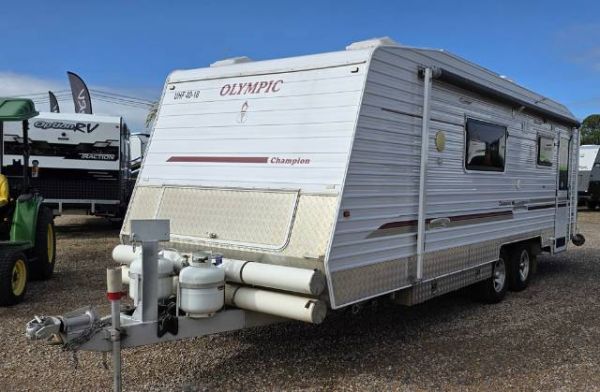 2007 Olympic Champion Caravan single beds image