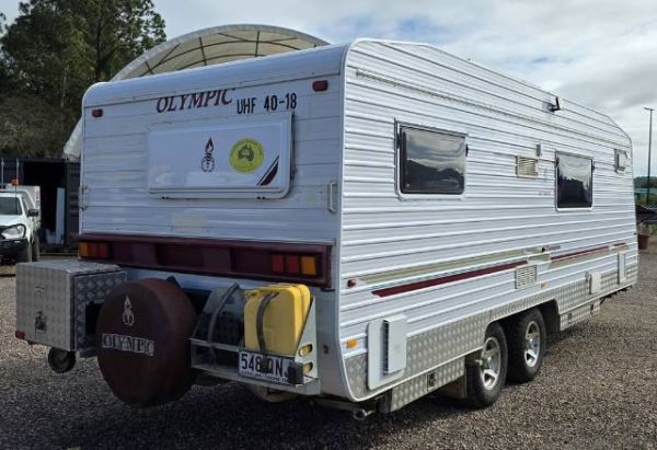 2007 Olympic Champion Caravan single beds image