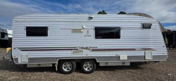 2007 Olympic Champion Caravan single beds image