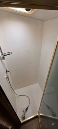 2007 Olympic Champion Caravan single beds image