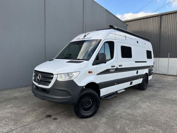 2026 MERCEDES-BENZ  419 AWD Regal Grand Tourer image