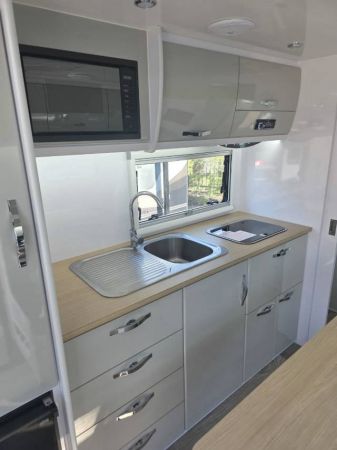 2025 Snowy River Src16 Caravan SRC16 image