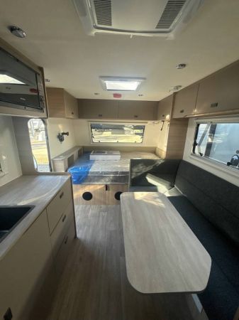 2025 Jayco Discovery Caravan 19.61-3.OB.DY-MY25 image