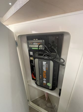 2022 Essential Grant Cruiser Caravan image