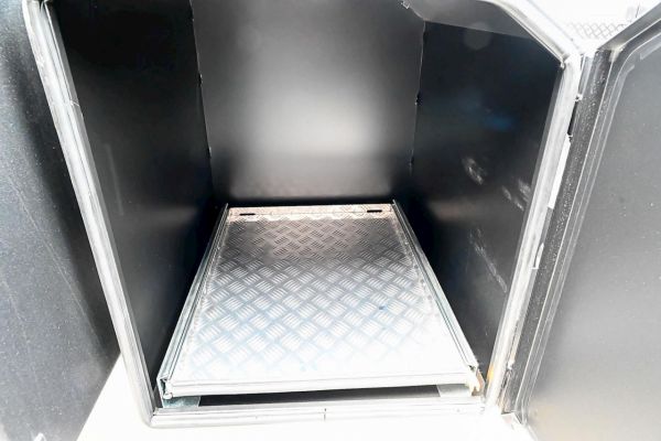 2025 Royal Flair Razor Xt 17'6-1 Caravan image