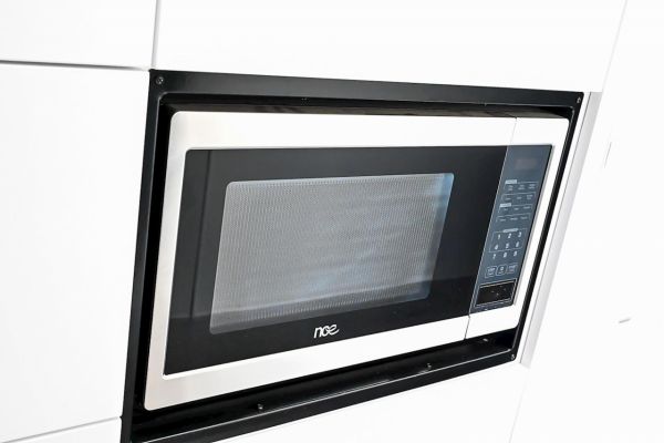 2025 Royal Flair Razor Xt 17'6-1 Caravan image