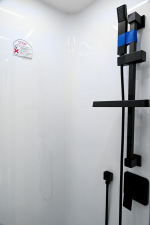 2025 Royal Flair Razor Xt 17'6-1 Caravan image