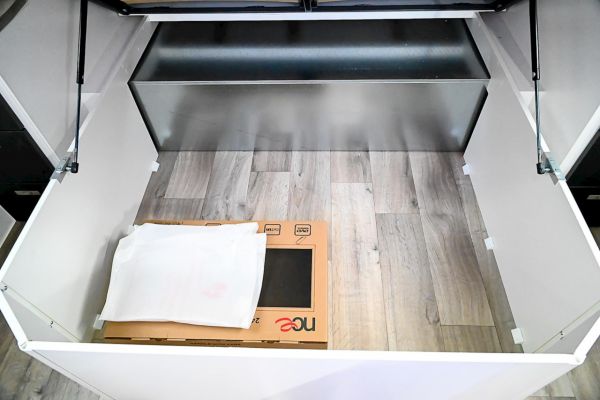 2025 Design RV Odyssey V7 Caravan image