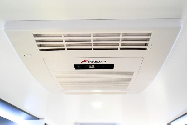 2025 Design RV Odyssey V7 Caravan image