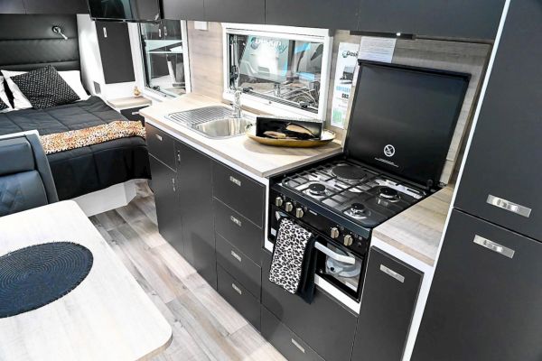 2025 Design RV Odyssey V7 Caravan image