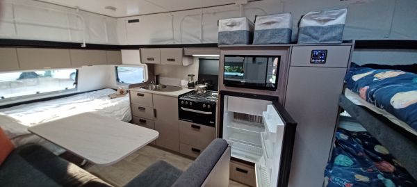 2023 Jayco 15.48-6 Journey Outback Pop Top image