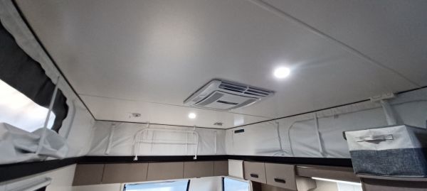 2023 Jayco 15.48-6 Journey Outback Pop Top image