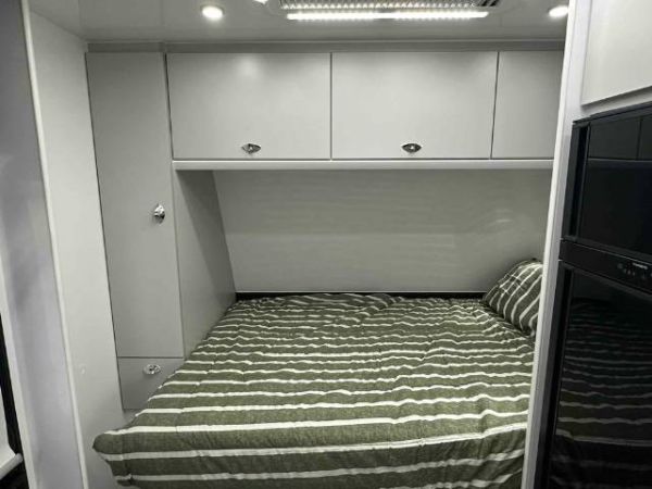 2025 Newgen Caravans Ngc19F Family Bonus $3000 Accessories Off Road Caravan BY SNOWY RIVER image