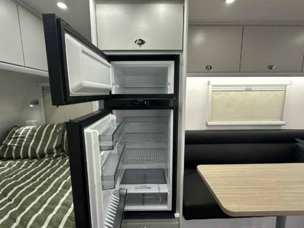 2025 Newgen Caravans Ngc19F Family Bonus $3000 Accessories Off Road Caravan BY SNOWY RIVER image