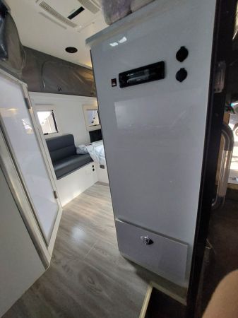 2023 Sunshine Trail Classic 13' Pop Top 4 Caravan image