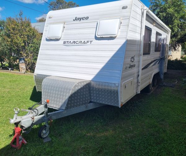 2012 Jayco Starcraft 19'6" Full Caravan image