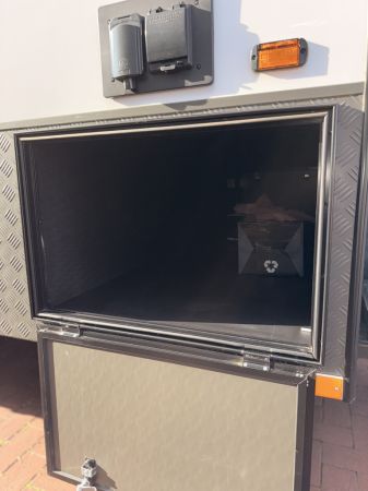 2022 Retreat WHITSUNDAY Caravan image