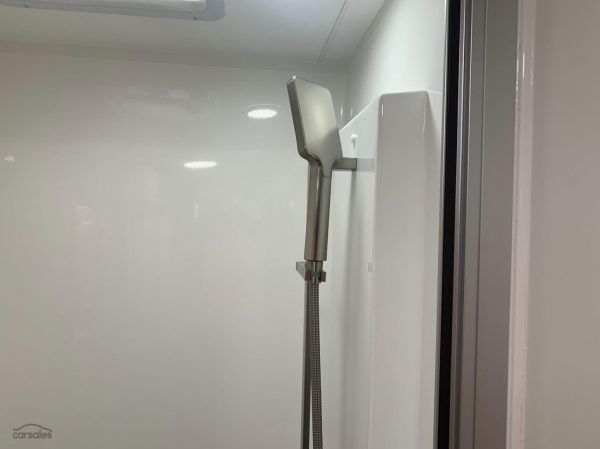 2025 Supreme 1560_C_K1E3_S Territory Hybrid 15'6 image