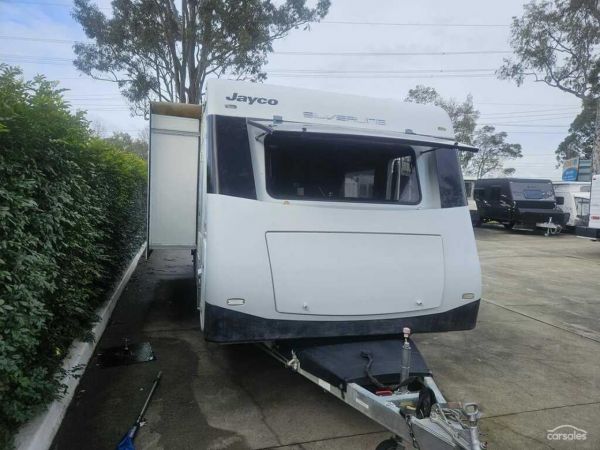2015 Jayco Silverline image
