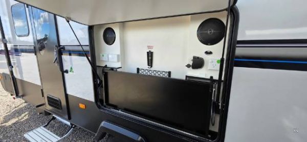 2025 Traveller Destination Cruise 17' Caravan INTRO OFFER image