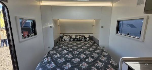 2025 Traveller Destination Cruise 17' Caravan INTRO OFFER image