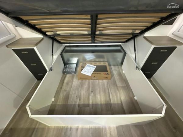 2025 Design RV Odyssey V1-1 image