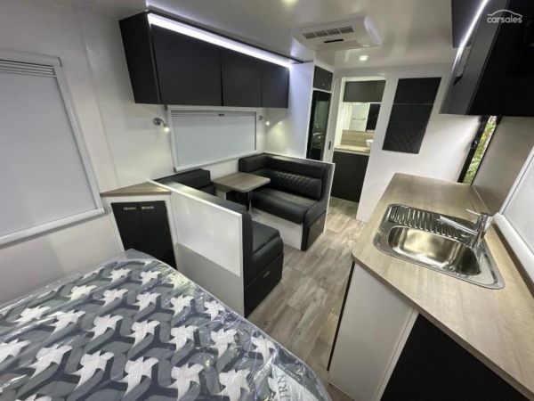 2025 Design RV Odyssey V1-1 image