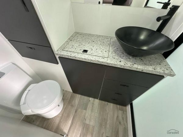 2025 Design RV Crx V1-1 image