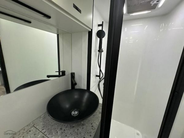 2025 Design RV Crx V1-1 image